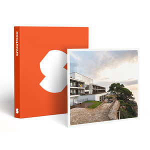 SMARTBOX - Coffret Cadeau Parador de Aiguablava 4* : 3 jours avec dîners pour 2 personnes sur la Costa Brava -  Séjour