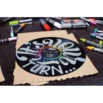 Boîte métal Kit de création de 11 marqueurs FREE acrylic pointes mixtes STABILO