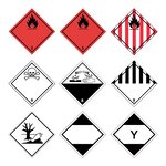 Étiquette vélin pour transport de matières dangereuses matières corrosives (lot de 1000)