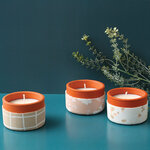 3 bougies et bougeoirs terrazzo à faire soi-même