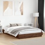 vidaXL Cadre de lit avec LED sans matelas chêne marron 150x200 cm