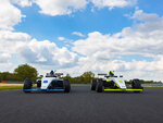 SMARTBOX - Coffret Cadeau Stage de pilotage monoplace : 10 tours sur le circuit de La Ferté-Gaucher en Formule 4 Tatuus -  Sport & Aventure