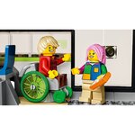 LEGO City - Train de Voyageurs Express - Set 60337 avec Locomotive à Télécommande