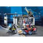 70338  quartier général transportable policiers d'élite