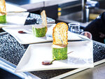 SMARTBOX - Coffret Cadeau Dîner insolite 3 plats avec visite de Paris dans le bus à impériale Le Champs-Élysées -  Gastronomie