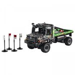 42129 ® Technic Le camion d essai 4x4 Mercedes Benz Zetros telecommande