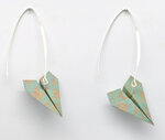 Boucles d'oreille papier origami avion vert et beige