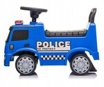 monte sur Mercedes Antos - Camion de police