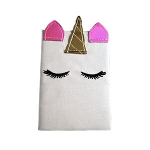 Carnet de notes  - 15 x 21 cm - 140 pages - licorne blanche glitter