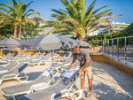 SMARTBOX - Coffret Cadeau 2 jours au bord de la mer en famille dans un hôtel 4* à Antibes -  Séjour