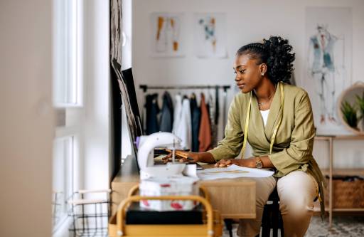 Créer son entreprise en étant salarié : ce qu&apos;il faut savoir