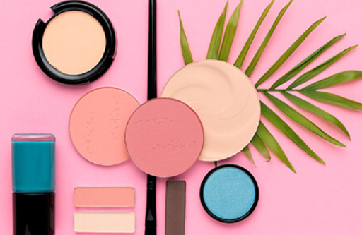 Envoyer du parfum ou du maquillage