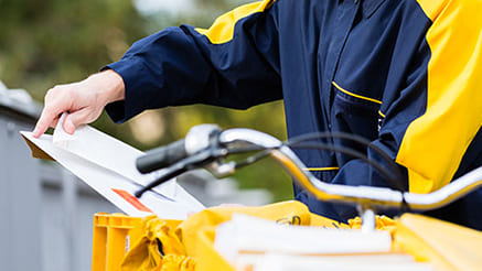 A quelle heure passe votre facteur ?