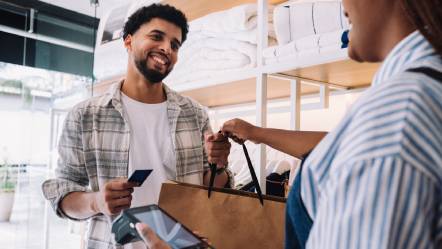 Fidélisation client TPE : les bonnes pratiques et outils clés