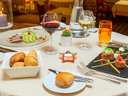 SMARTBOX - Coffret Cadeau Escapade gourmande dans un château près de Poitiers avec dîner Menu 7 Plats -  Séjour