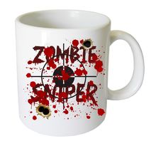 Tasse en céramique chasseur de zombie by cbkreation