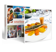 SMARTBOX - Coffret Cadeau Découverte de Paris lors d’un dîner croisière Prestige sur la Seine pour 1 adulte et 1 enfant -  Gastronomie