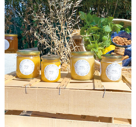 Smartbox - coffret cadeau - atelier de cosmétiques naturels et dégustation de trois miels artisanaux
