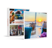SMARTBOX - Coffret Cadeau Balade en catamaran pour 2 personnes depuis La Rochelle au coucher du soleil avec champagne -  Sport & Aventure