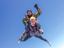 Saut en parachute sensationnel depuis l’aérodrome de péronne - smartbox - coffret cadeau sport & aventure