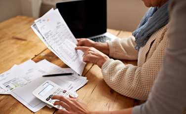 photo papiers administratifs sur une bureau